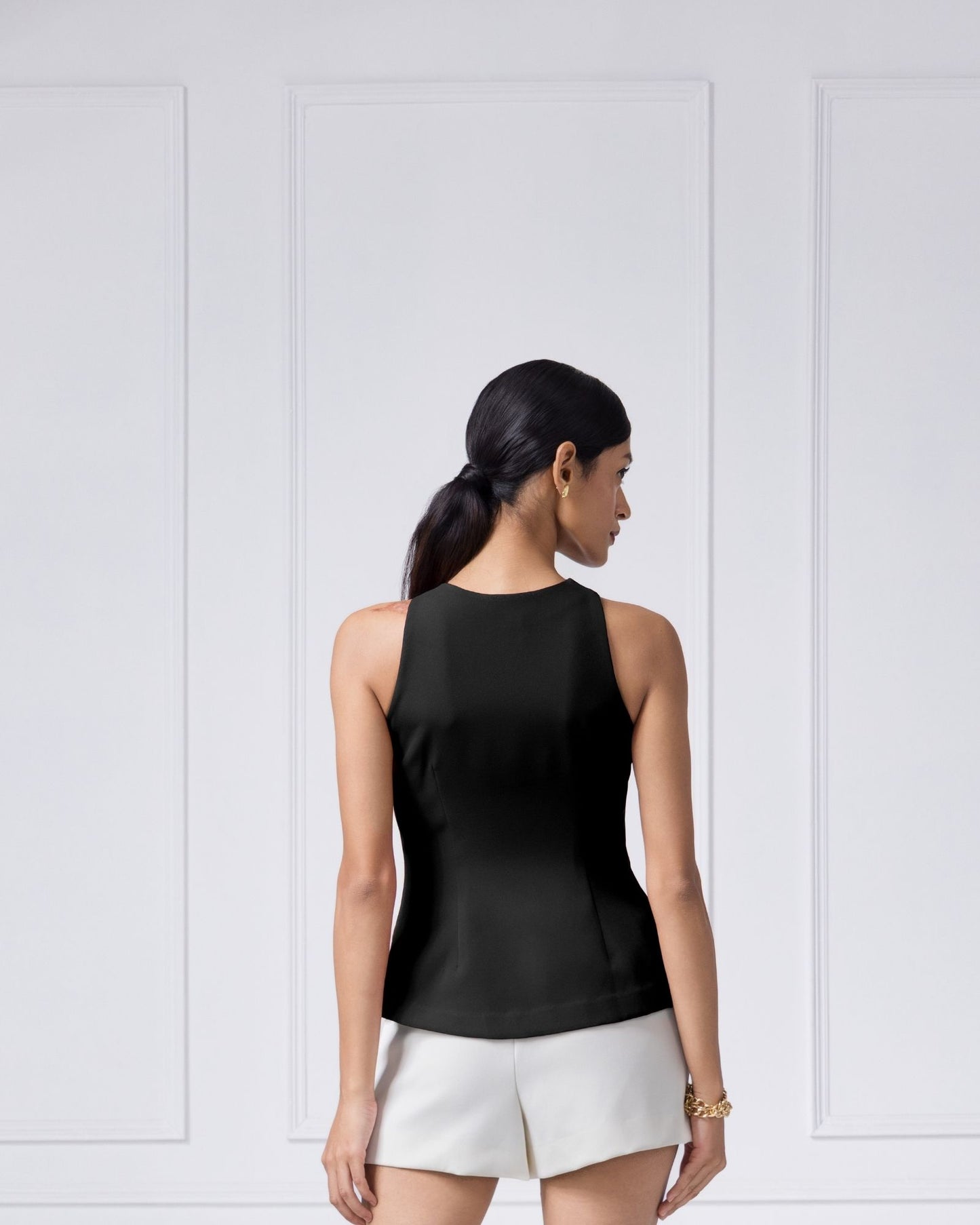 The Black beauty top
