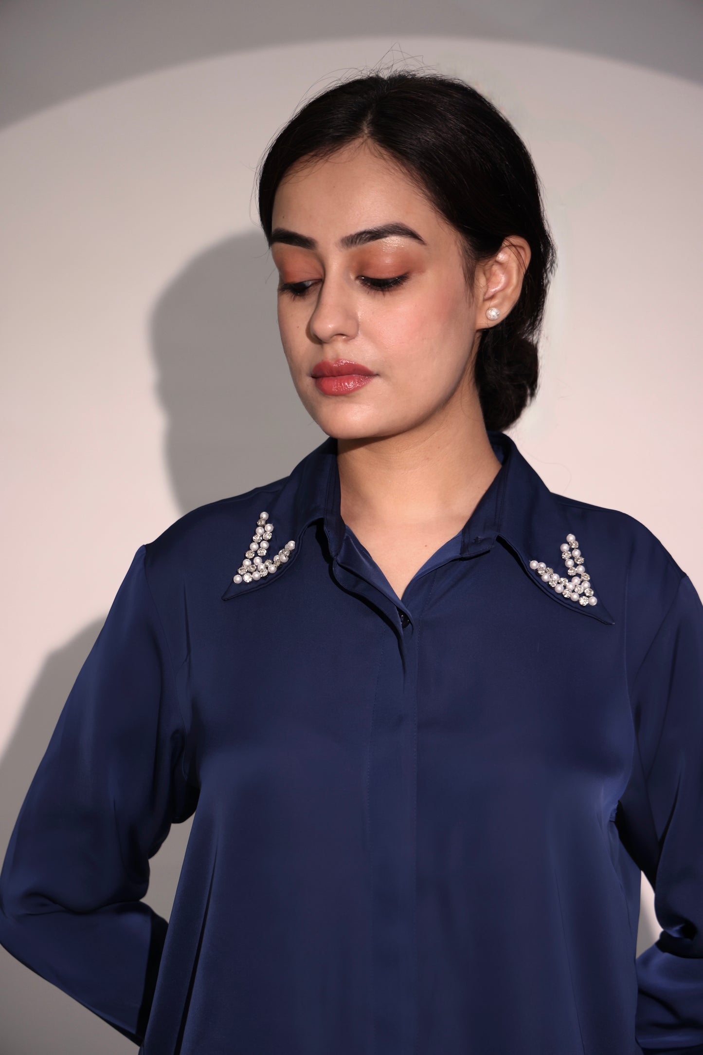 The Crystal Collar shirt