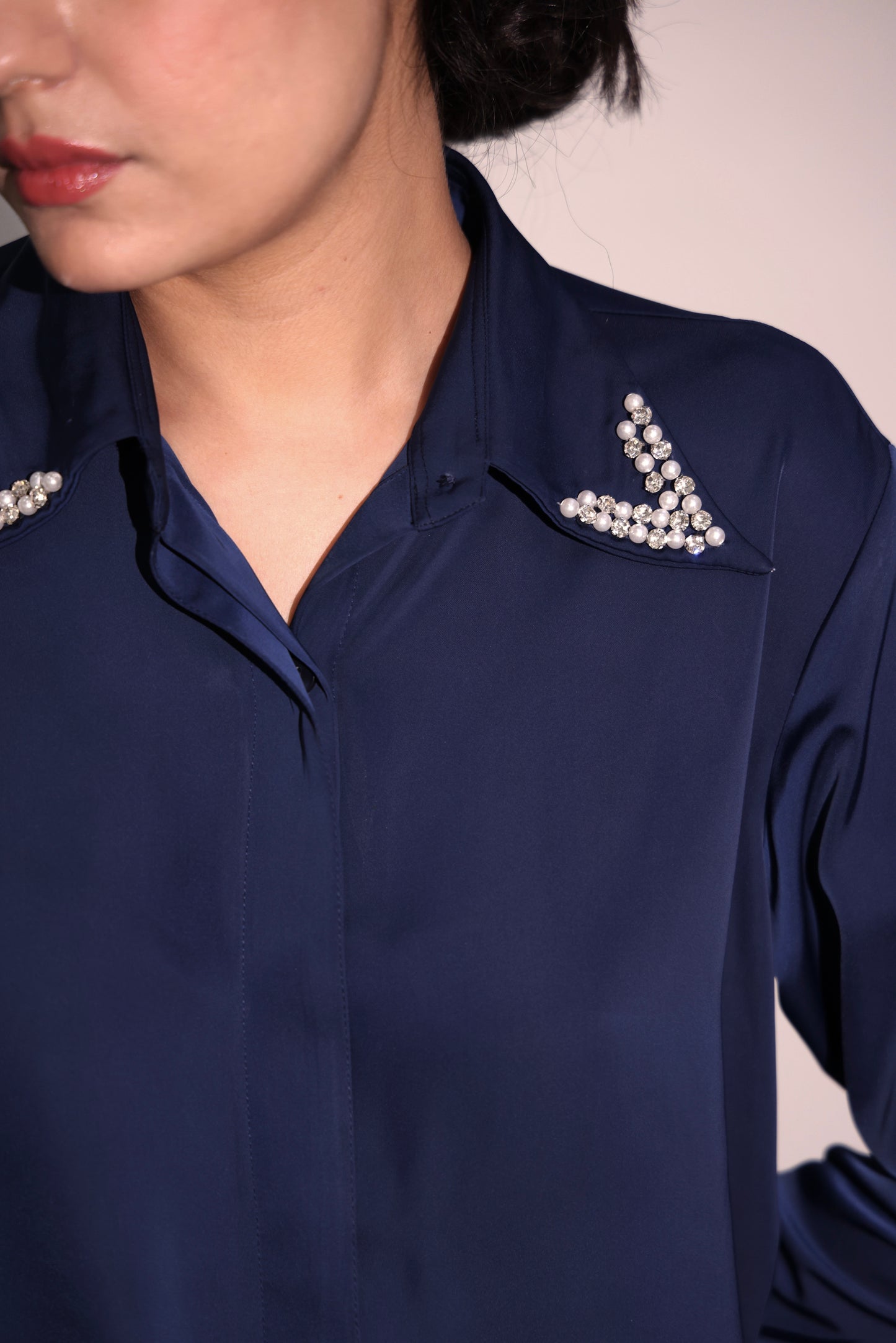 The Crystal Collar shirt